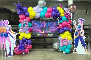 Birthday balloons by Sherri’s Heavenly Balloons, central Indiana.