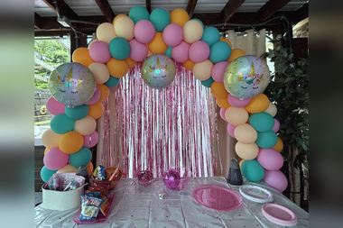 Birthday balloons by Sherri’s Heavenly Balloons, central Indiana.