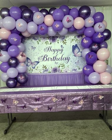 Birthday balloons by Sherri’s Heavenly Balloons, central Indiana.