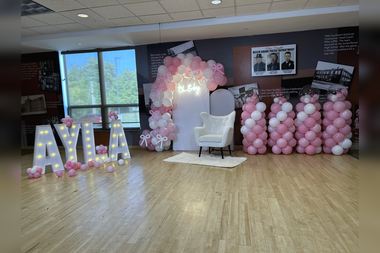 Baby shower balloons by Sherri’s Heavenly Balloons, central Indiana.