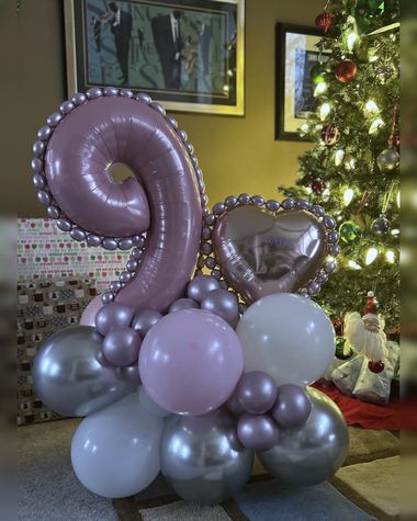 Birthday balloons by Sherri’s Heavenly Balloons, central Indiana.