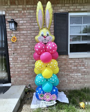 Easter balloons by Sherri’s Heavenly Balloons, central Indiana.