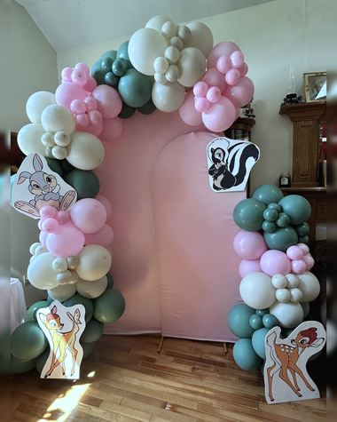 Baby shower balloons by Sherri’s Heavenly Balloons, central Indiana.