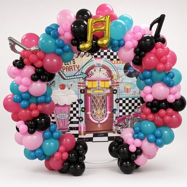 Round arch by Sherri's Heavenly Balloons